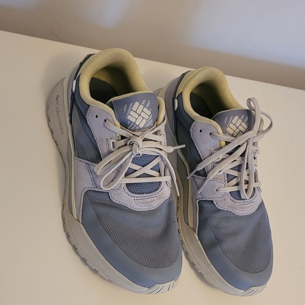 Columbia Women Gray Sneakers